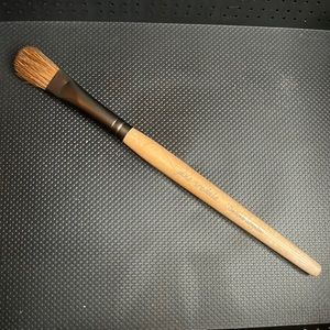 Jane Iredale Deluxe Shader Brush